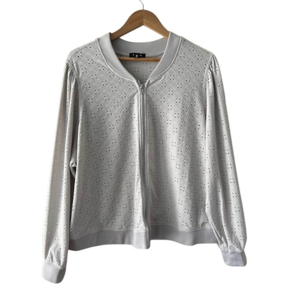 Torrid Gray Eyelet Bomber Jacket Womens Plus Size 3 Zip Up Lightweight Stretch